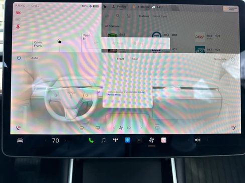 Used 2020 Tesla Model 3 Standard Range Plus RWD image 37