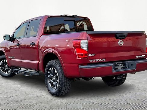 Used 2019 Nissan Titan PRO-4X image 11