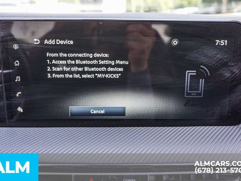 Used 2025 Nissan Kicks SR FWD image 36