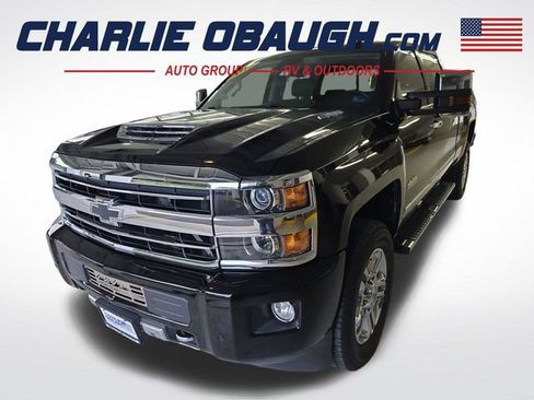 Used 2019 Chevrolet Silverado 2500 High Country w/ Duramax Plus Package AWD/4WD image 1