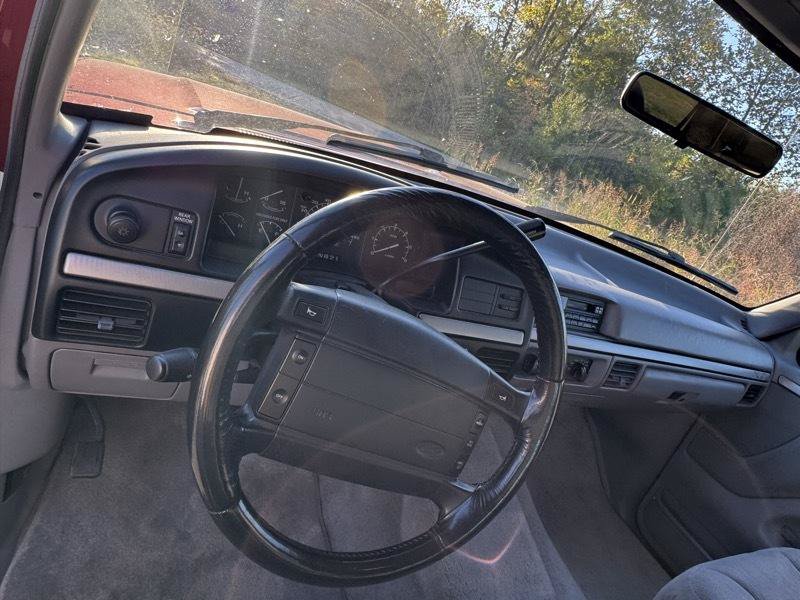 Used 1994 Ford Bronco XLT AWD/4WD image 10