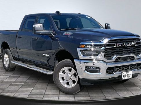 Used 2026 RAM 2500 Big Horn AWD/4WD image 33