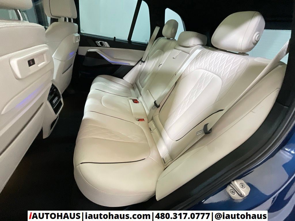 Used 2023 BMW X5 M50i w/ Executive Package AWD/4WD image 25