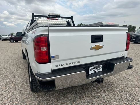 Used 2019 Chevrolet Silverado 1500 LT image 8