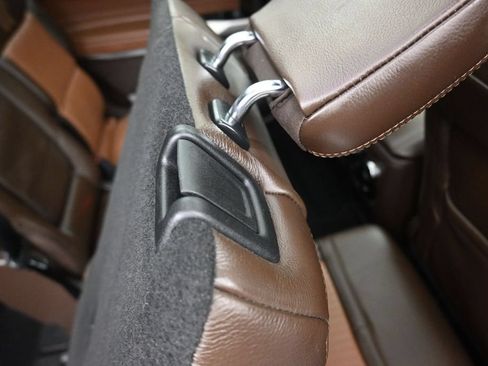 Used 2021 Ford Explorer King Ranch w/ Premium Technology Package AWD/4WD image 53