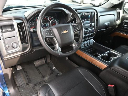 Used 2018 Chevrolet Silverado 1500 LTZ w/ Texas Edition image 8