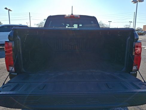 Certified 2023 Chevrolet Colorado Z71 w/ Z71 Convenience Package 2 image 28