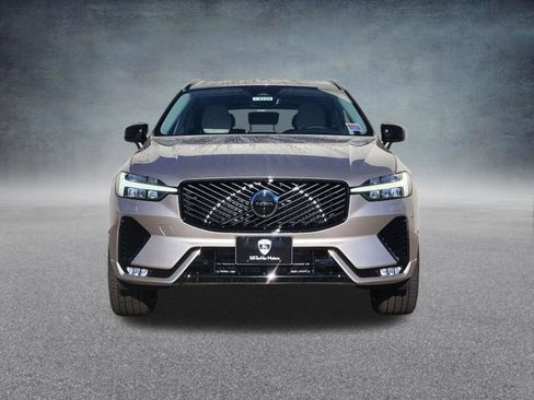 New 2026 Volvo XC60 B5 Ultra w/ Protection Package Premier AWD/4WD image 2