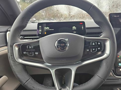 New 2025 Volvo EX90 Ultra image 26