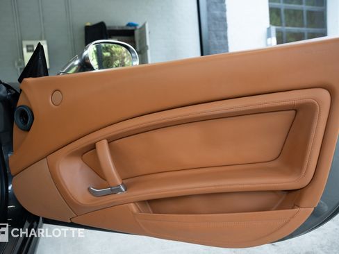 Used 2012 Ferrari California RWD image 32
