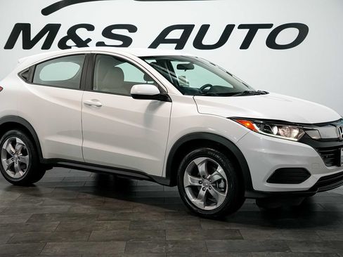 Used 2020 Honda HR-V LX image 8