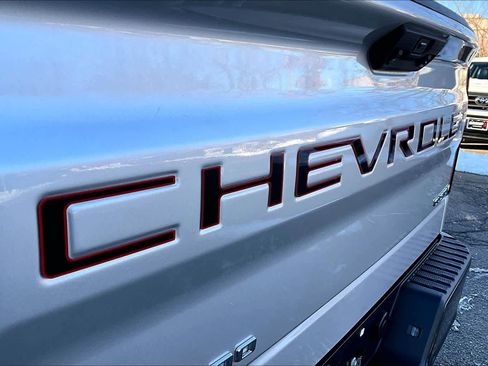 Used 2022 Chevrolet Silverado 1500 Custom Trail Boss image 28