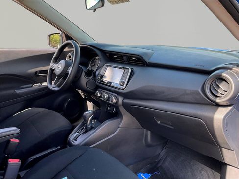 Used 2024 Nissan Kicks S FWD image 27