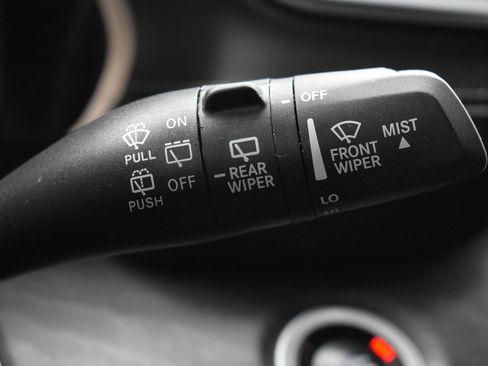 Used 2025 Jeep Grand Cherokee L Limited w/ Trailer Tow Package image 23