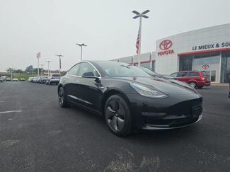Used 2019 Tesla Model 3 RWD video 1