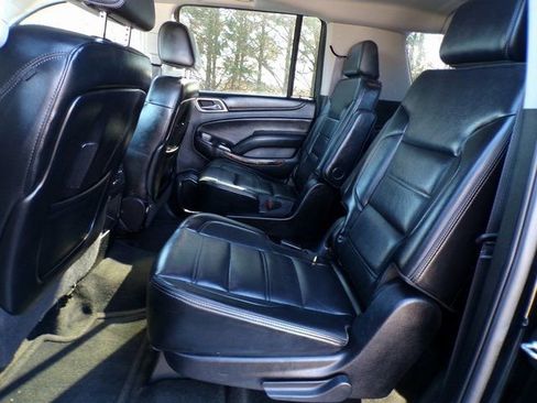 Used 2016 GMC Yukon XL Denali w/ Open Road Package image 11
