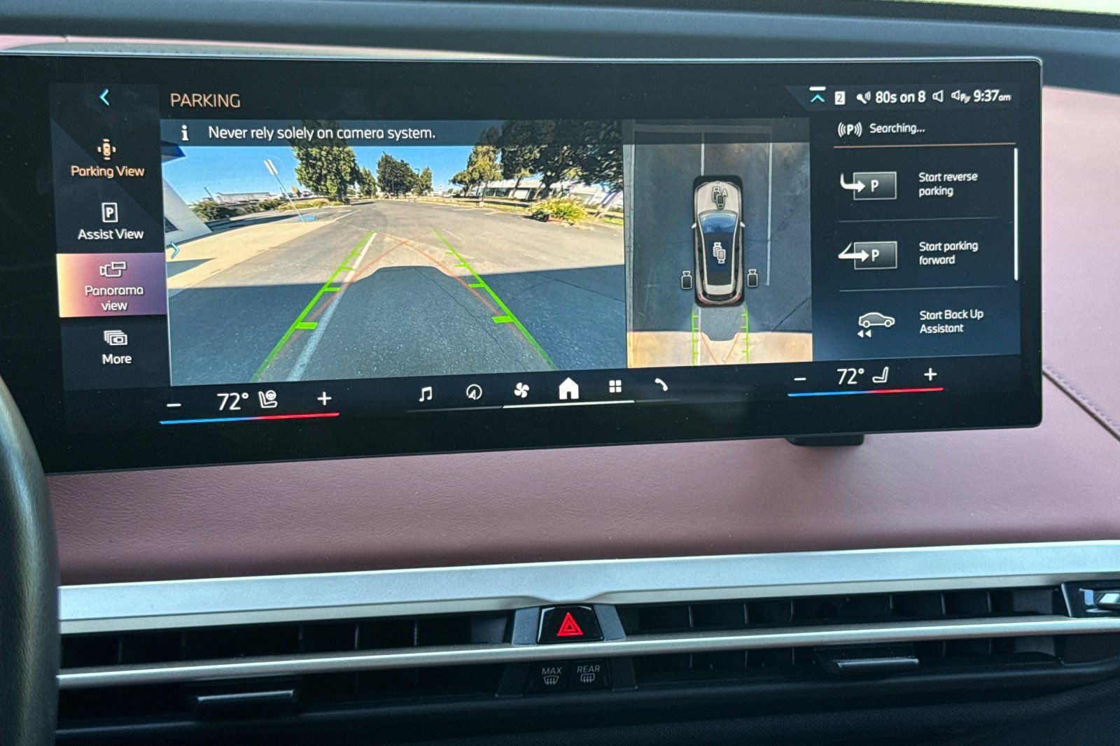 Certified 2024 BMW iX xDrive50 w/ Sport Package AWD/4WD image 27