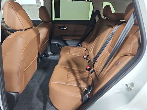 New 2026 Nissan Rogue Platinum w/ Platinum Premium Package AWD/4WD image 25