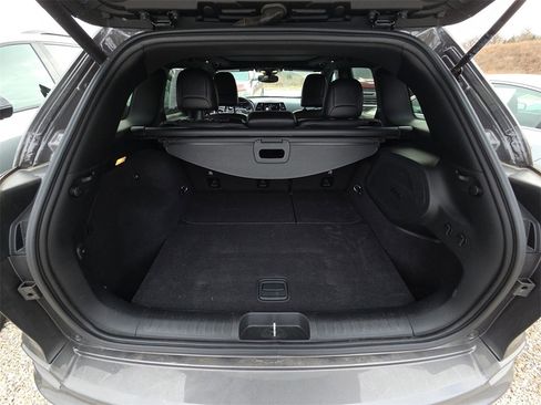 Used 2019 Jeep Cherokee High Altitude image 15