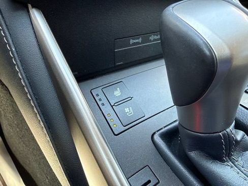 Used 2015 Lexus IS 250 w/ Navigation System Package RWD image 36