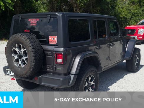Used 2022 Jeep Wrangler Unlimited Rubicon AWD/4WD image 3