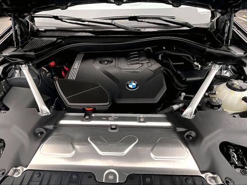 Used 2023 BMW X3 xDrive30i w/ Premium Package image 12