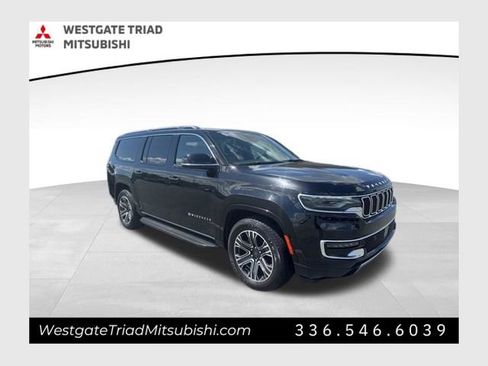 Used 2023 Jeep Wagoneer L Series II AWD/4WD image 1