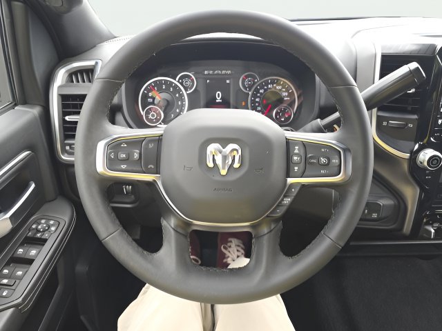 Used 2026 RAM 2500 Big Horn AWD/4WD image 17