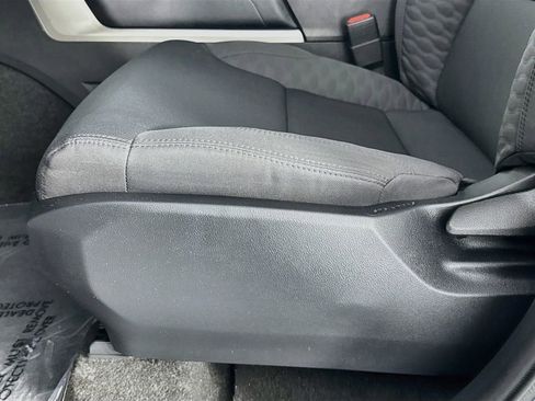 Used 2023 Toyota Tundra SR5 w/ SR5 Convenience Package AWD/4WD image 24