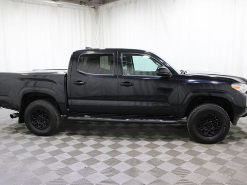 Used 2020 Toyota Tacoma SR image 26