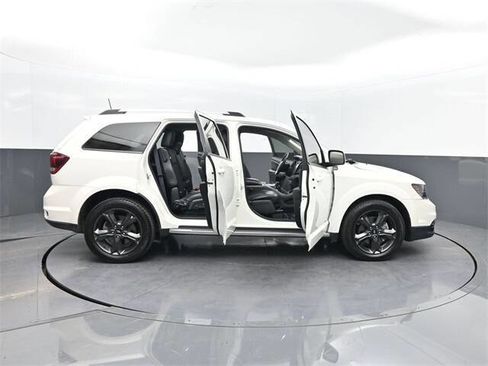 Used 2018 Dodge Journey Crossroad image 23