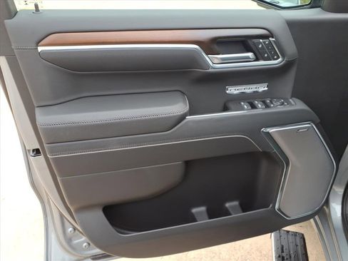 New 2026 GMC Sierra 1500 Denali w/ Denali Reserve Package image 16