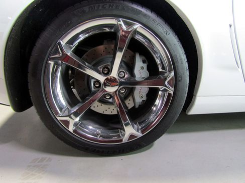 Used 2012 Chevrolet Corvette Grand Sport w/ 3LT Preferred Equipment Group RWD image 27