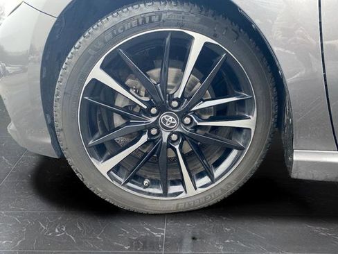 Used 2018 Toyota Camry XSE image 24