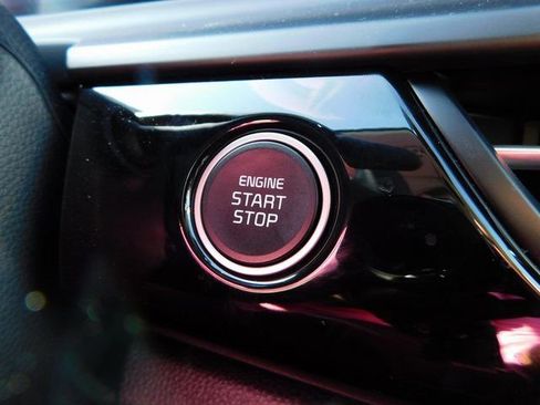 Used 2025 Kia Seltos X-Line image 22