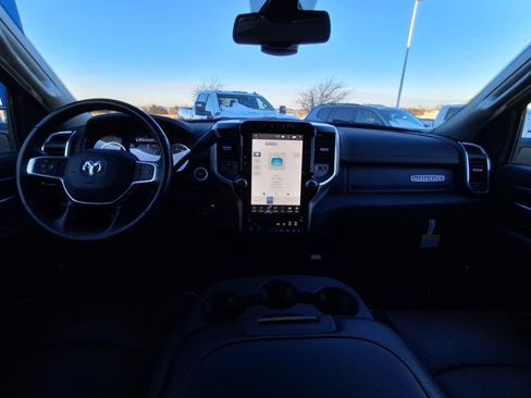 Used 2024 RAM 2500 Laramie image 16