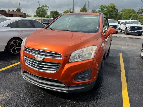 Used 2015 Chevrolet Trax LT AWD/4WD image 10