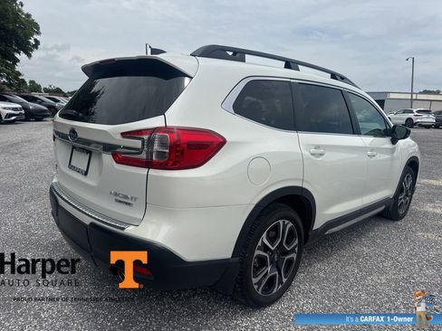 Used 2024 Subaru Ascent Limited w/ Technology Package AWD/4WD image 5