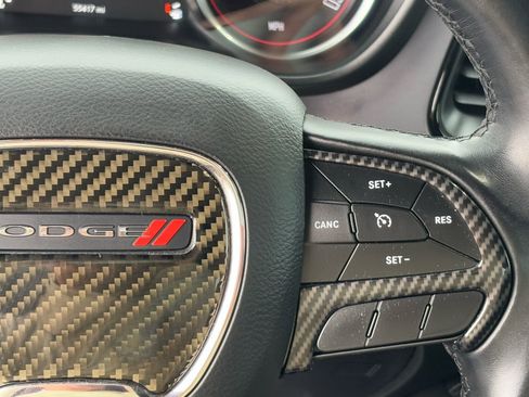 Used 2019 Dodge Challenger SXT image 23