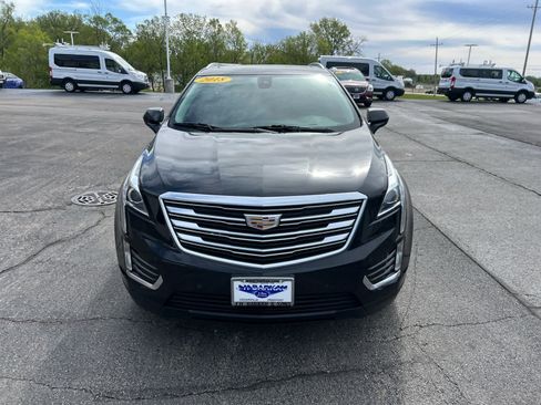 Used 2018 Cadillac XT5 Luxury w/ Driver Awareness Package FWD image 9