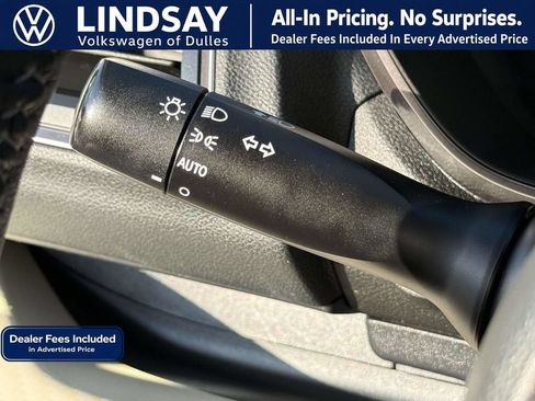 Used 2020 Subaru Ascent Premium w/ Convenience Package AWD/4WD image 25