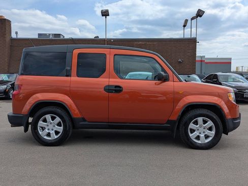 Used 2011 Honda Element EX image 3