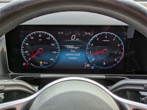 Used 2021 Mercedes-Benz GLA 250 4MATIC image 25