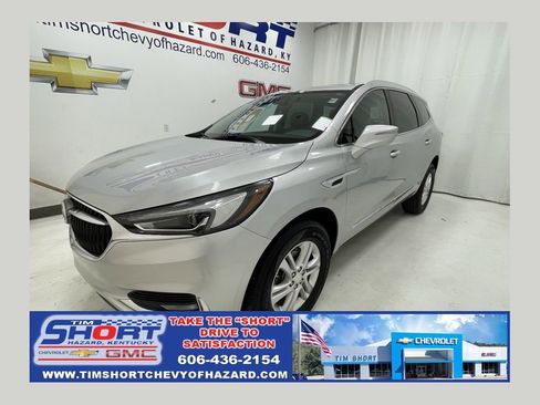 Used 2021 Buick Enclave Essence w/ Sound and Sites Package image 1