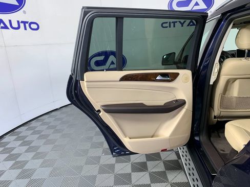 Used 2019 Mercedes-Benz GLS 450 4MATIC w/ Premium 1 Package image 30