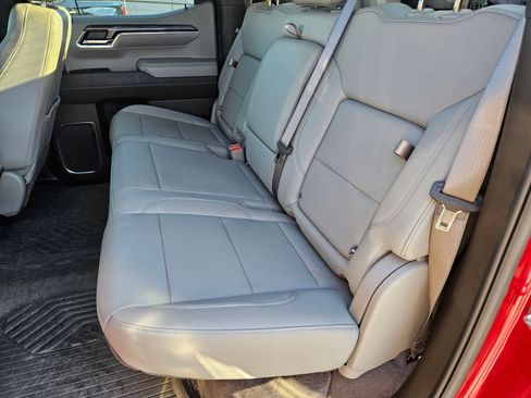 Used 2024 Chevrolet Silverado 1500 LTZ image 25