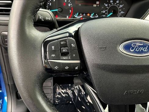 Certified 2022 Ford Escape SEL AWD/4WD image 11