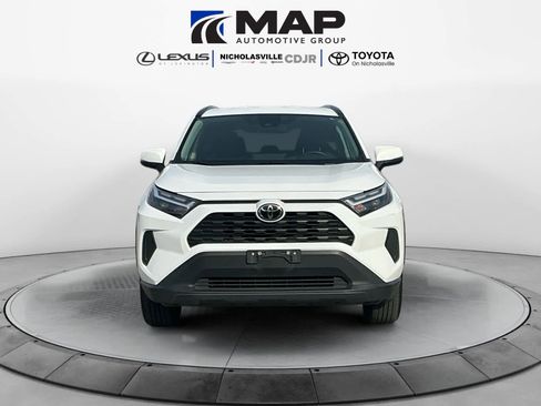 Used 2024 Toyota RAV4 XLE image 8