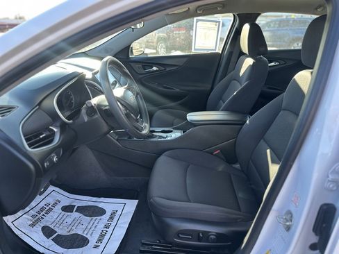 Used 2023 Chevrolet Malibu LT image 19