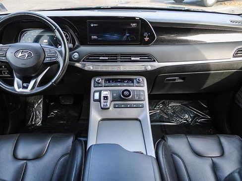 Used 2022 Hyundai Palisade Calligraphy image 12